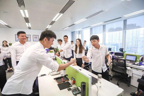 嗨翻大作戰(zhàn) 首款辦公室科技團(tuán)建產(chǎn)品重磅發(fā)布，以通訊技術(shù)研發(fā)賦能團(tuán)隊(duì)協(xié)作新體驗(yàn)